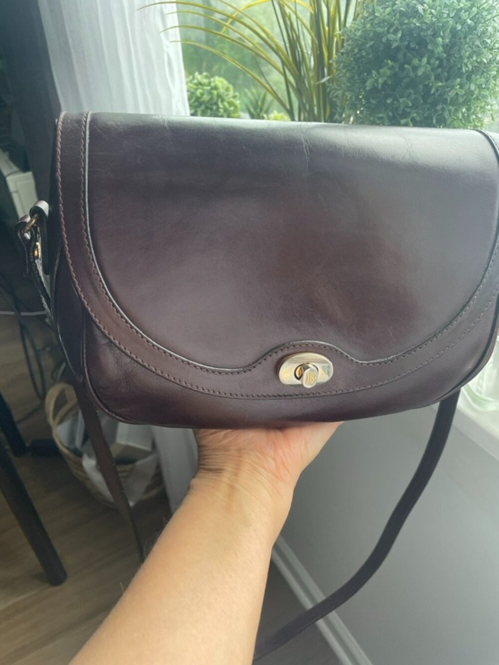 Bally Mahogany Crossbody - Picture 15 of 16